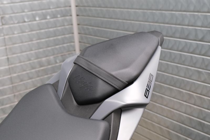 NEW 2026 KAWASAKI NINJA ZX6R ABS Image 18