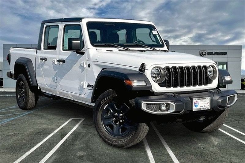 2024 Jeep Gladiator Sport 4x4Image 14