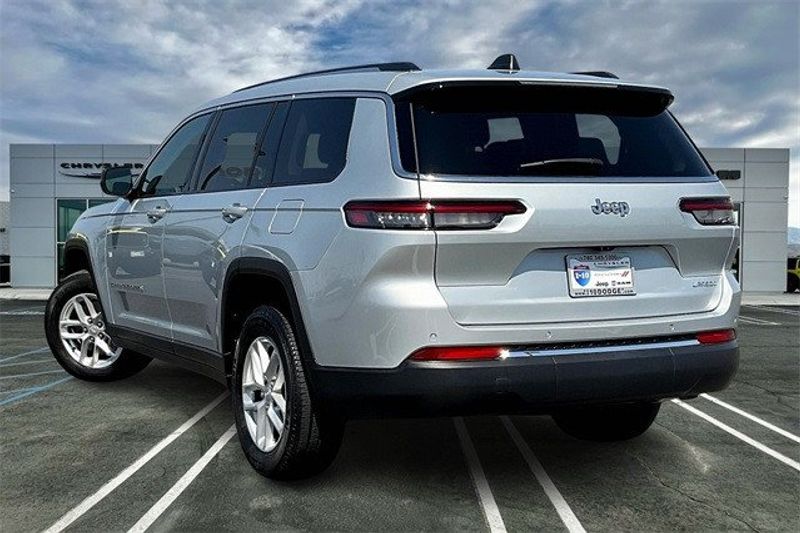 2023 Jeep Grand Cherokee L LaredoImage 10