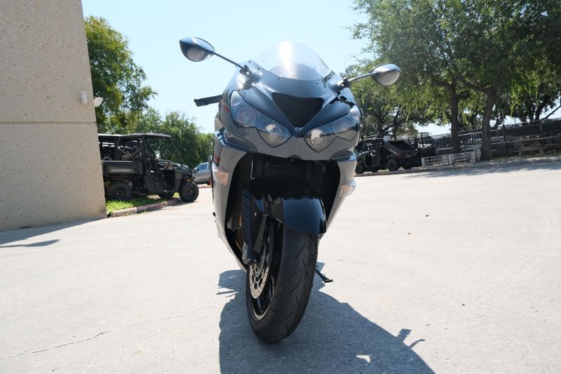 USED 2022 KAWASAKI NINJA ZX14R ABS Image 3