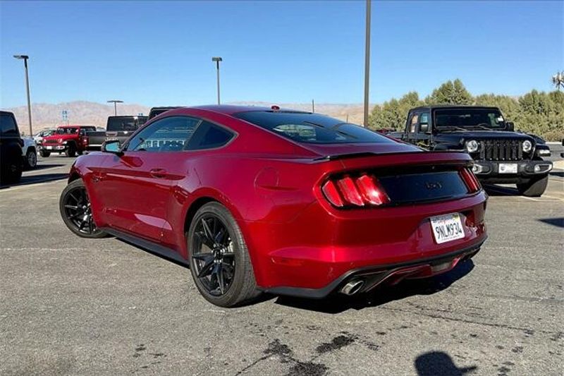 2017 Ford Mustang GT PremiumImage 5