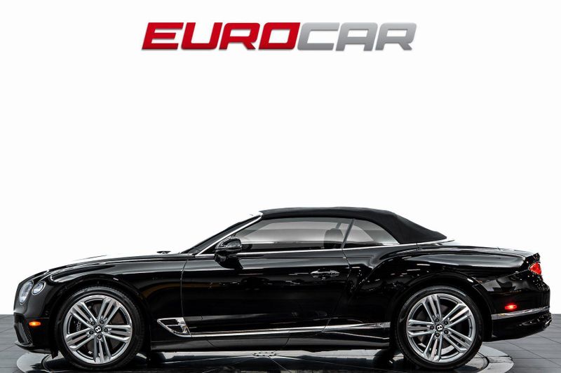 2023 Bentley Continental GTC V8 *FRONT SEAT COMFORT SPEC * TWO-TONE INTERIOR*Image 3