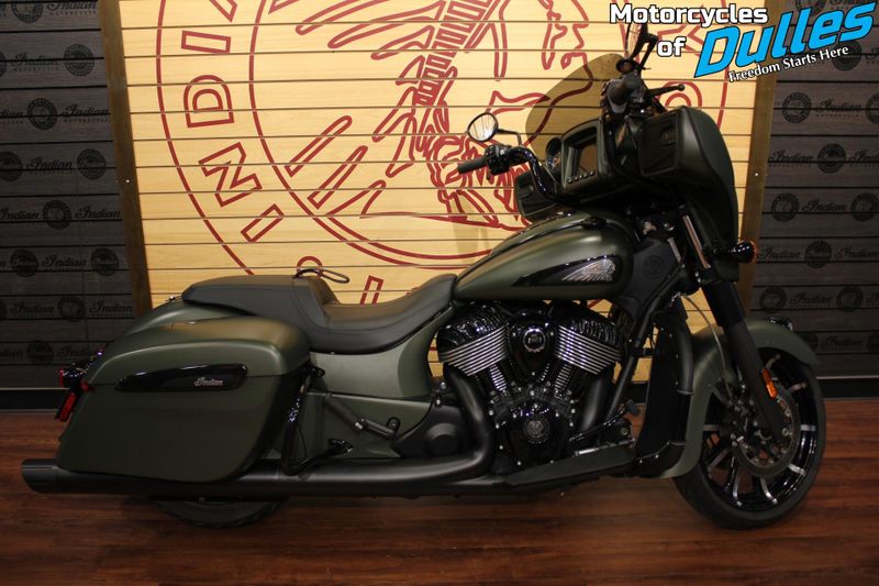 2023 Indian Motorcycle Chieftain Dark HorseImage 1