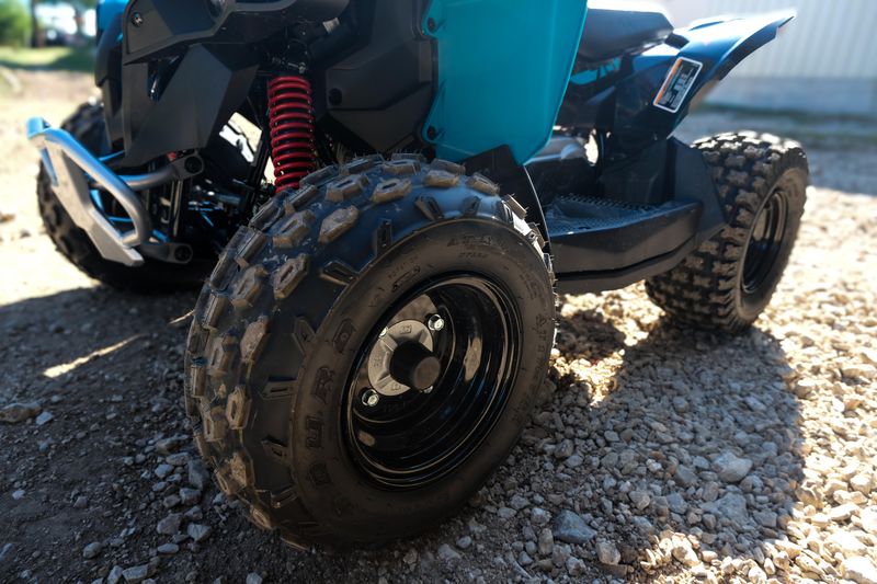 2025 Can-Am RENEGADE 70 EFI ICEBERG BLUE AND BLACKImage 5