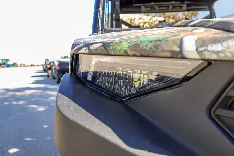 NEW 2026 POLARIS RANGER CREW 1000 PREMIUM Image 3