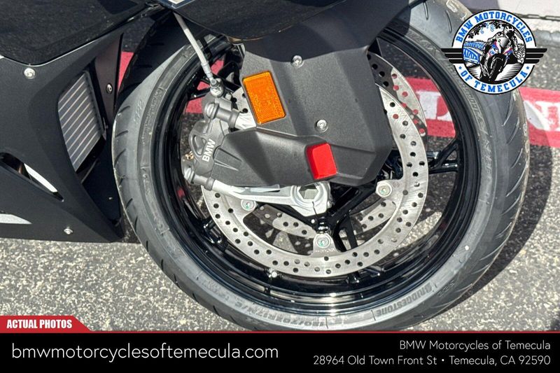 2026 BMW S 1000 RRImage 4