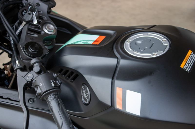 NEW 2026 YAMAHA YZFR3 ABS Image 10