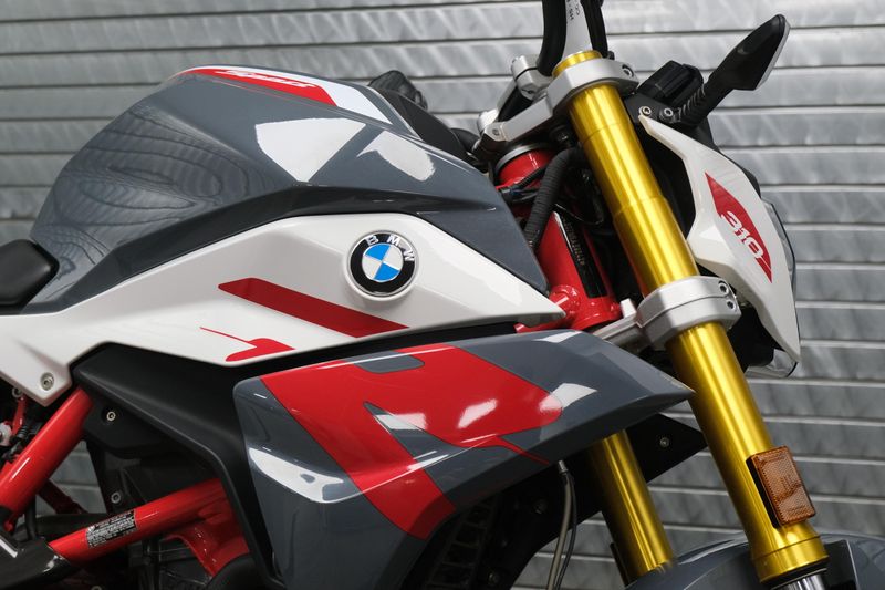 USED 2022 BMW G 310 R Image 11