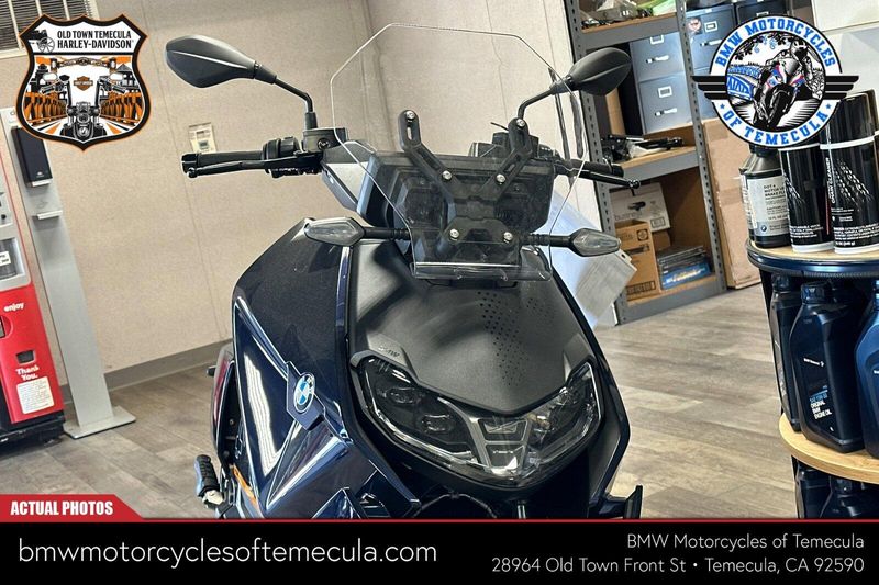 2024 BMW CE 04 in a IMPERIAL BLUE METALLIC exterior color. BMW Motorcycles of Temecula – Southern California 951-395-0675 bmwmotorcyclesoftemecula.com 