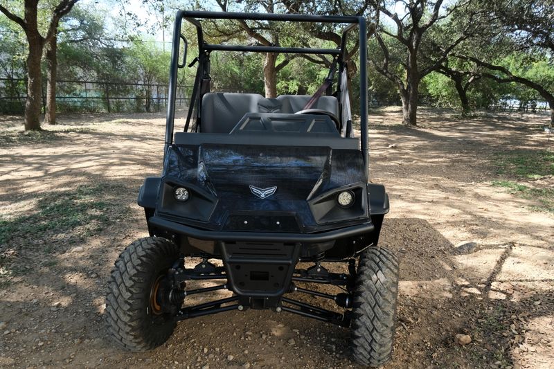 NEW 2025 LANDMASTER AMP STANDARD CAB CLASSIC EDITION Image 8