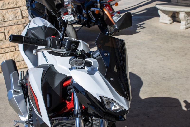 NEW 2026 KAWASAKI Z500 SE ABS Image 15
