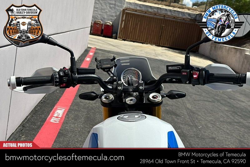 2026 BMW R 12 G/SImage 15