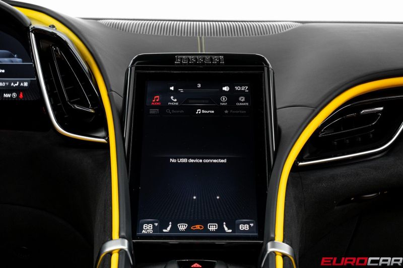 Used 2025 Ferrari Roma *FULL BODY PPF * CARBON FIBER LED STEERING WHEEL*Image 31