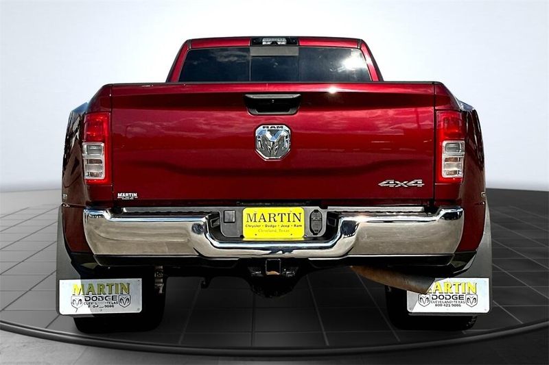 2024 Ram 3500 Tradesman photo 4