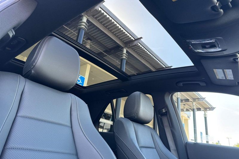 Used 2025 Mercedes-Benz GLE 450Image 19