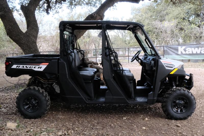 2025 Polaris RANGER CREW 1000 PREMIUM WHITE LIGHTNINGImage 20