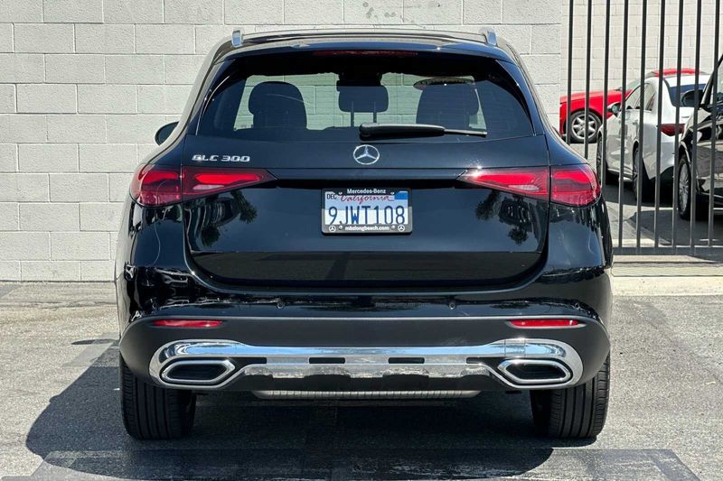 2024 Mercedes-Benz GLC 300Image 5