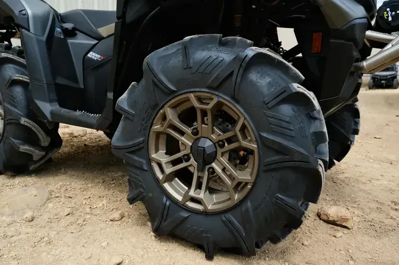 NEW 2026 CAN-AM OUTLANDER X MR 1000R Image 21