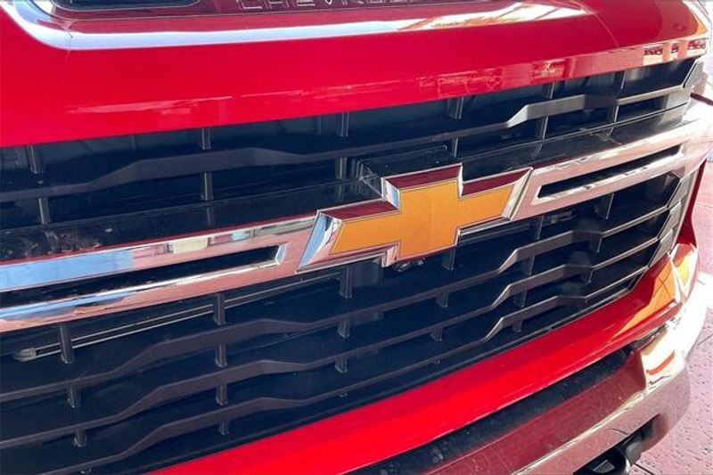 2024 Chevrolet Silverado 2500HD LTImage 30