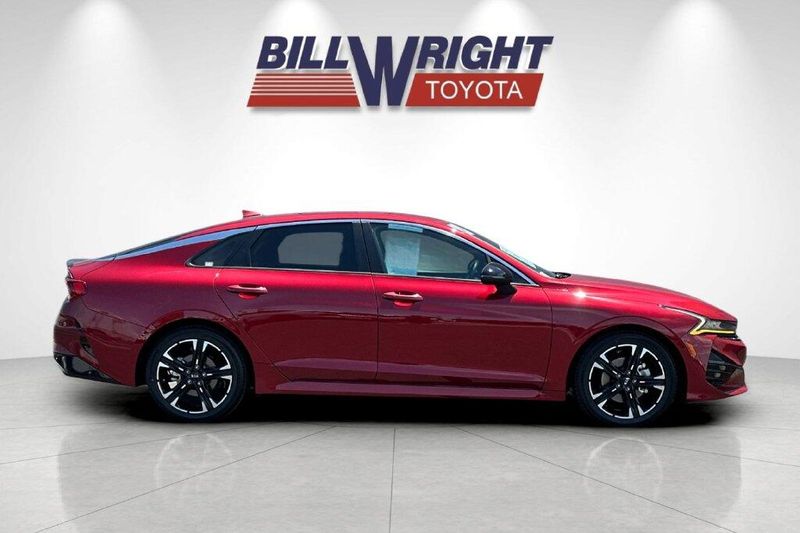 Used 2021 Kia K5 GT-LineImage 2