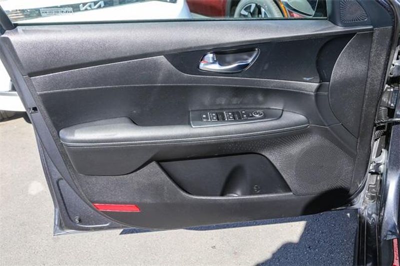 2023 Kia Forte GT-LineImage 21