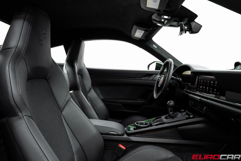2025 Porsche 911 GT3 Touring *6-SPEED MANUAL * SPORT SEATS PLUS*Image 40