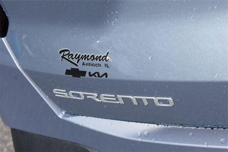 New 2025 Kia Sorento SXImage 16