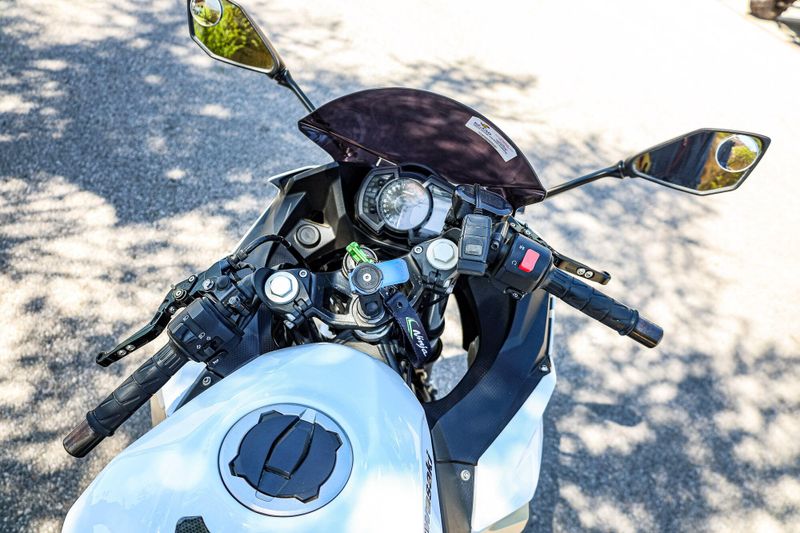 2020 Kawasaki Ninja 400 ABS Image 14