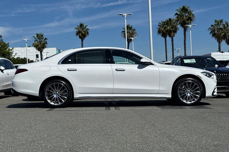 New 2026 Mercedes-Benz S-Class S 580Image 4