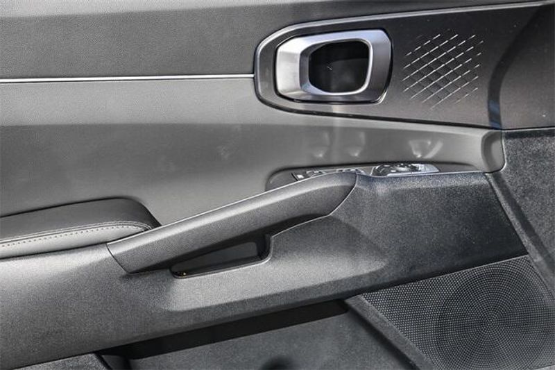 2025 Kia Sorento SImage 22