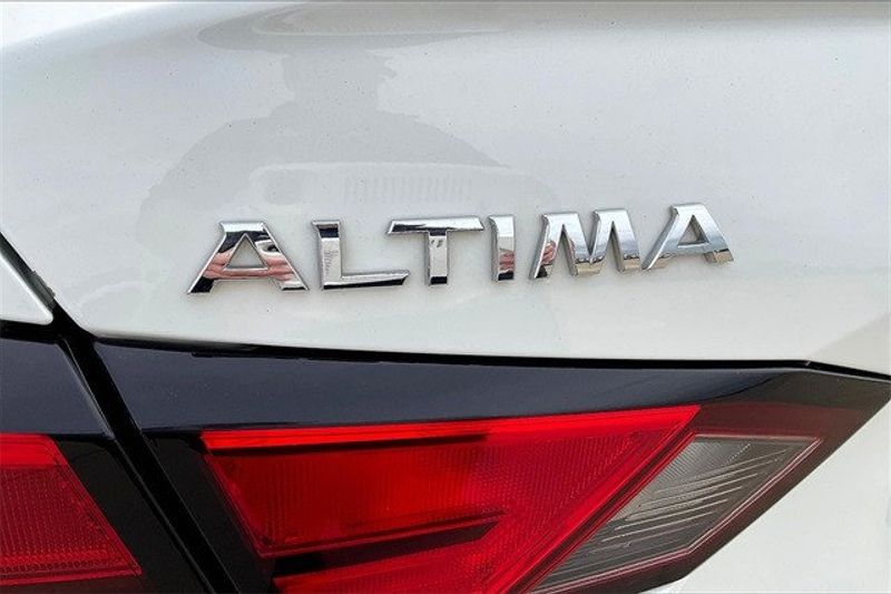 2020 Nissan Altima 2.5 SImage 8