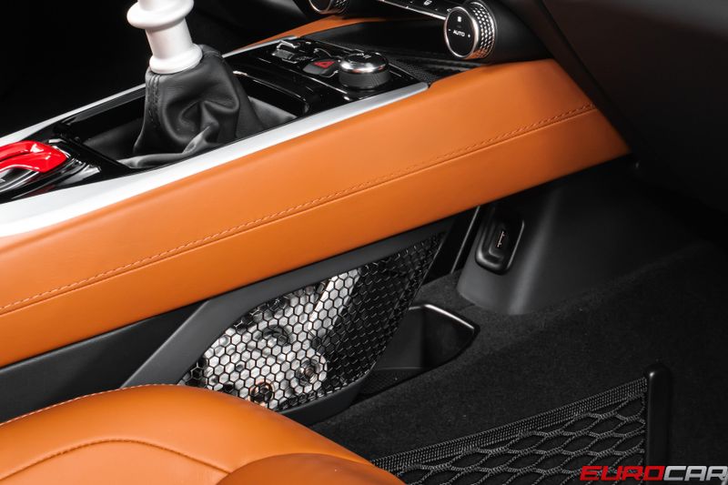 2025 Lotus Emira V6Image 37