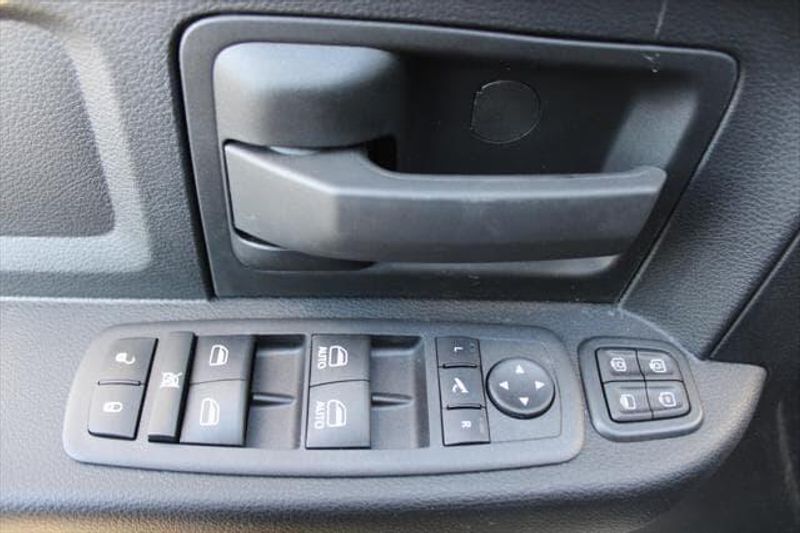 2023 RAM 2500 Tradesman Crew Cab 4x2 Long BoxImage 14