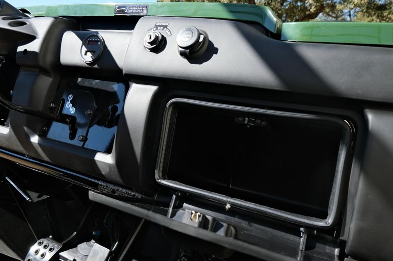 NEW 2026 KAWASAKI MULE 4000 Image 15