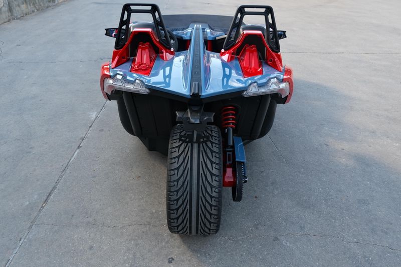 NEW 2025 POLARIS SLINGSHOT R AUTODRIVE Image 4