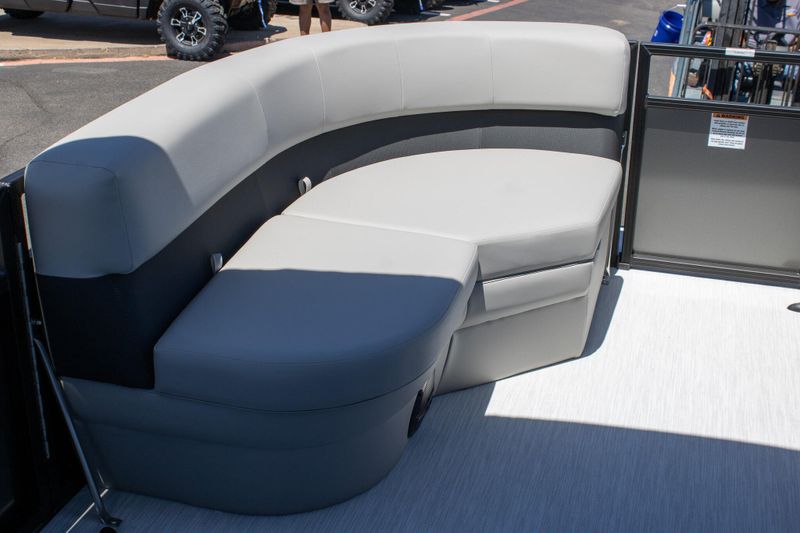 NEW 2026 DOCKSIDE 20DQ Image 15