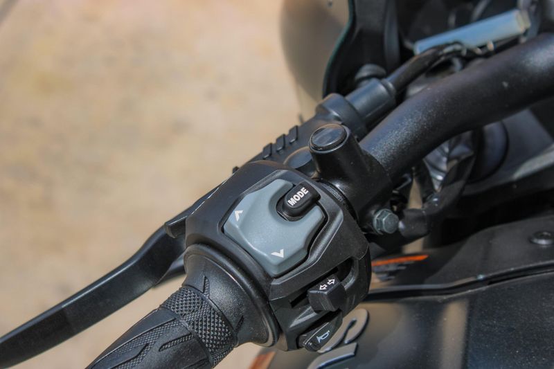 NEW 2026 SUZUKI GSX8TT Image 9