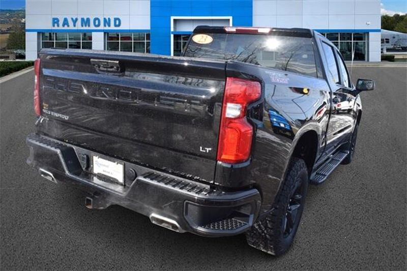 2023 Chevrolet Silverado 1500 LT Trail BossImage 3