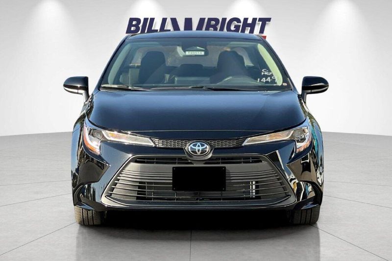 New 2027 Toyota Corolla LEImage 8