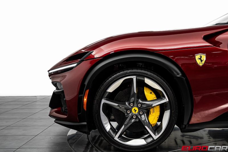 Used 2024 Ferrari Purosangue *SPECIAL FACTORY PAINT * PASSENGER DISPLAY*Image 16