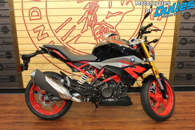 New 2025 BMW G 310 R Image 1