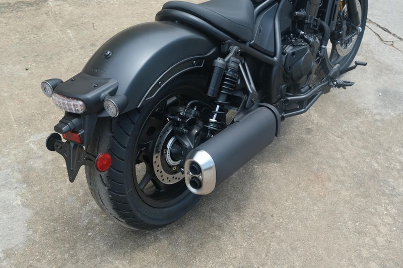 2025 Honda REBEL 1100 MATTE BLACK METALLIC Image 18