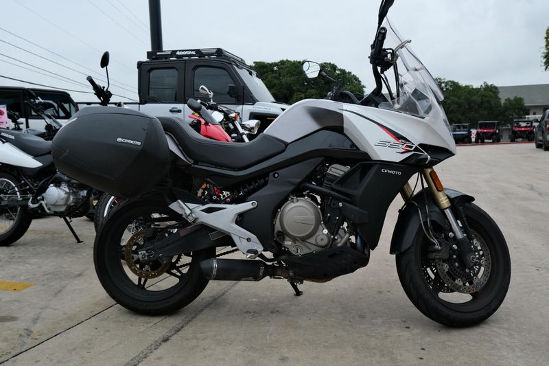 USED 2023 CFMOTO 650 ADVENTURA Image 2
