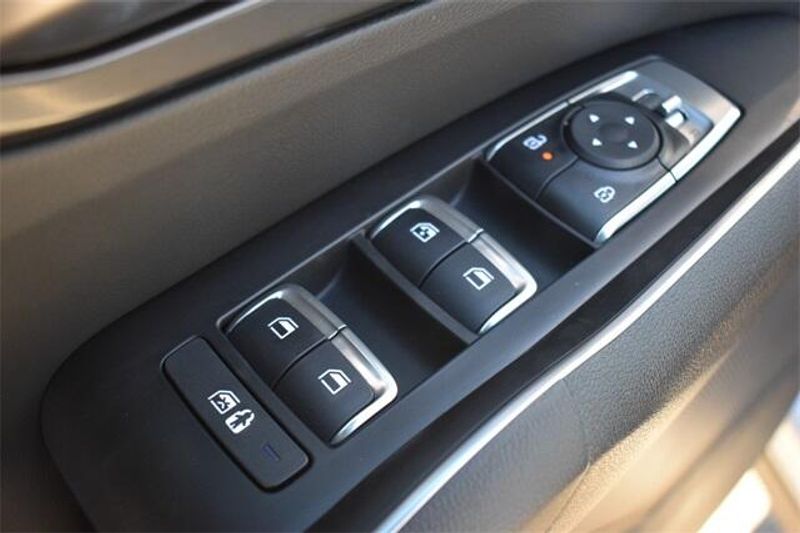New 2025 Kia Sorento SImage 19