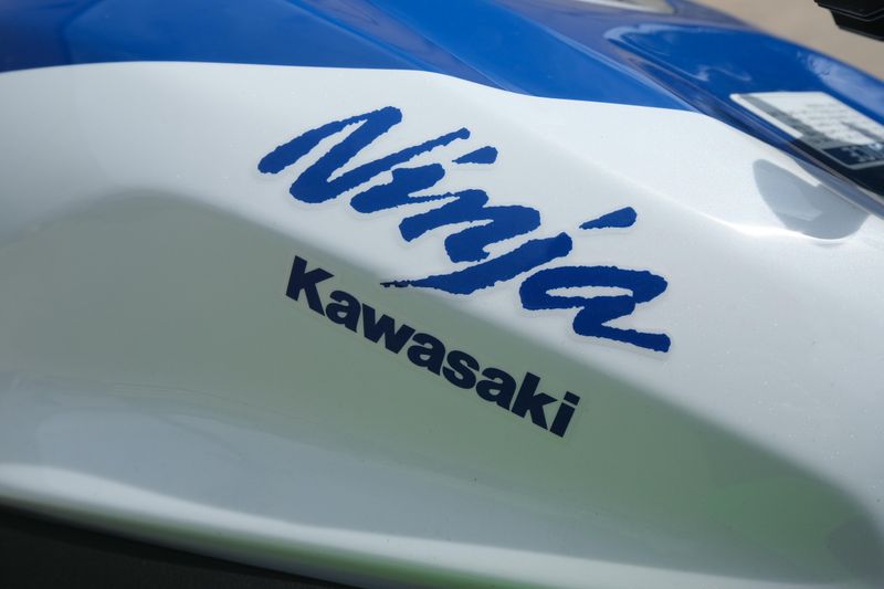 USED 2024 KAWASAKI NINJA ZX4RR ABS Image 18