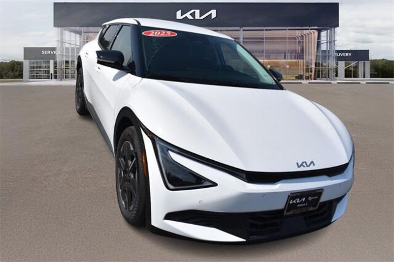New 2025 Kia EV6 LightImage 9