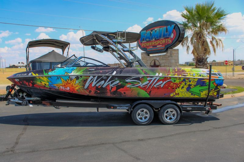 Used 2011 MALIBU WAKESETTER 247 Image 6