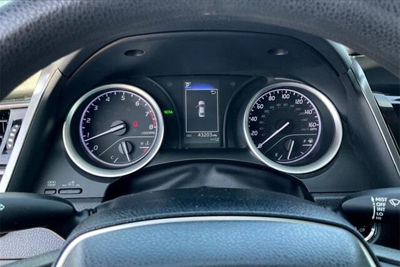 2022 Toyota Camry LEImage 19