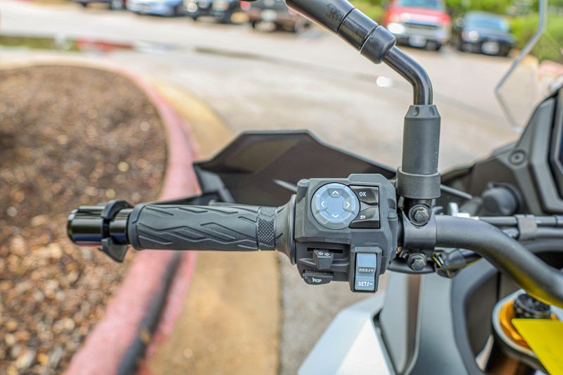 USED 2024 SUZUKI GSX-S1000GX CA Image 18