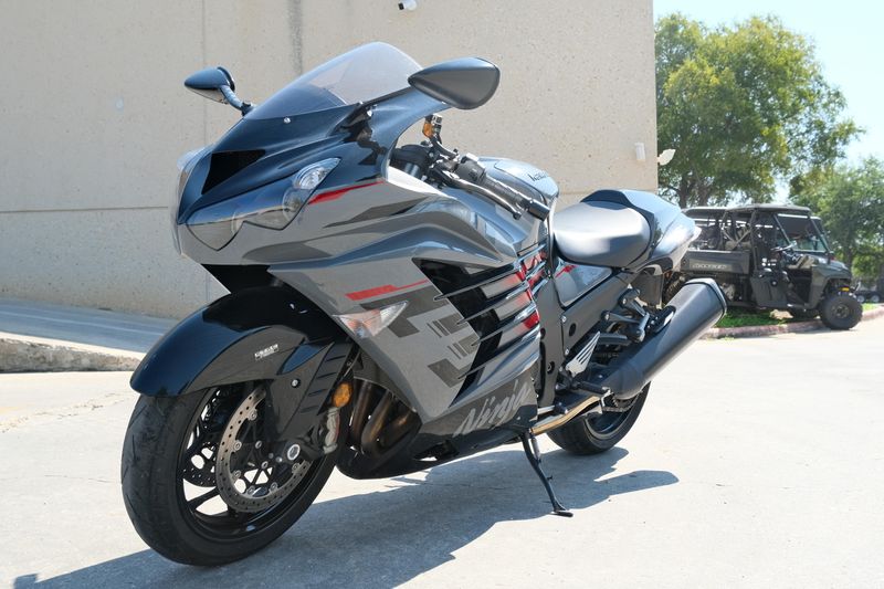 USED 2022 KAWASAKI NINJA ZX14R ABS Image 4
